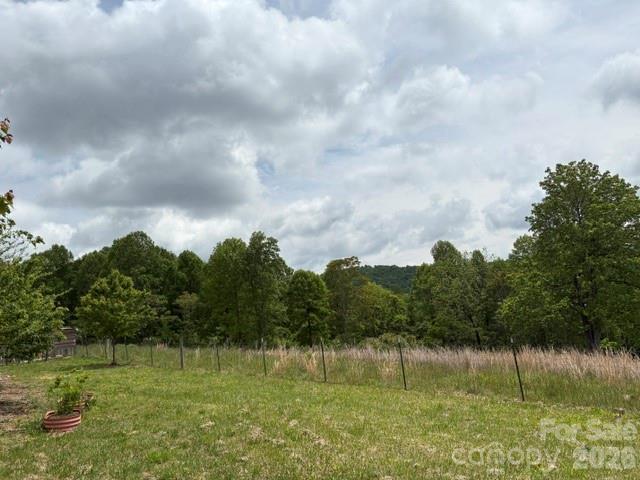 68 Simply Grateful Drive Property Photo 24