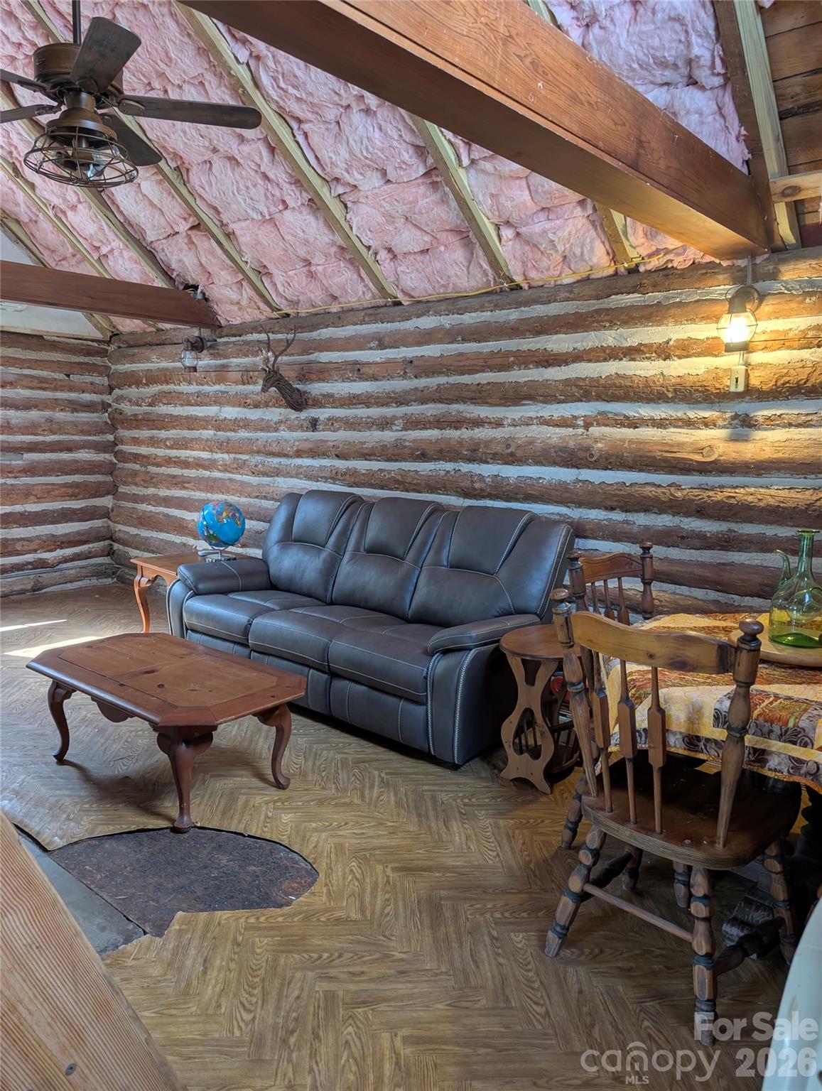 6712 Globe Road Property Photo 8