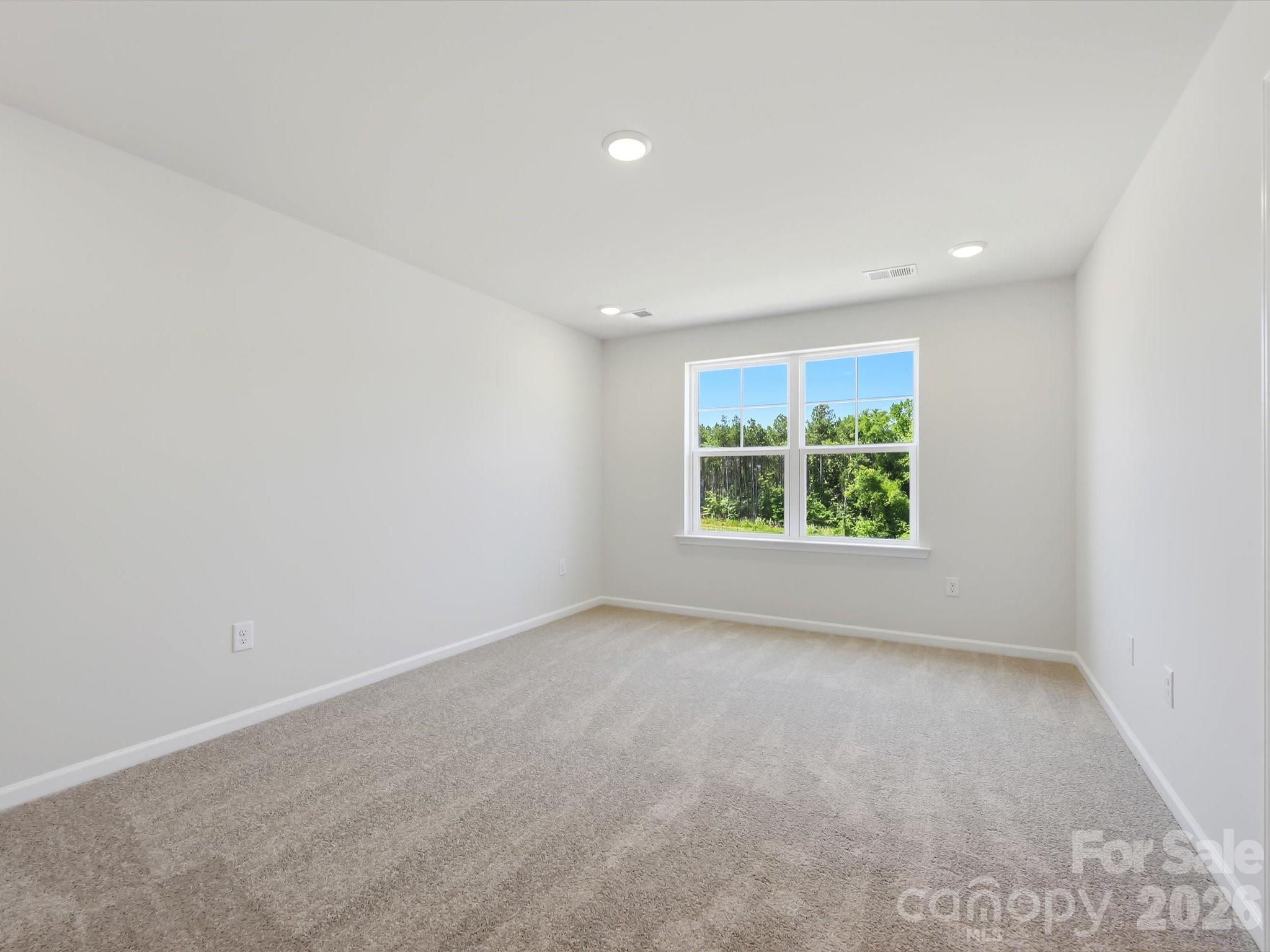 581 Cape Cod Way Property Photo 15
