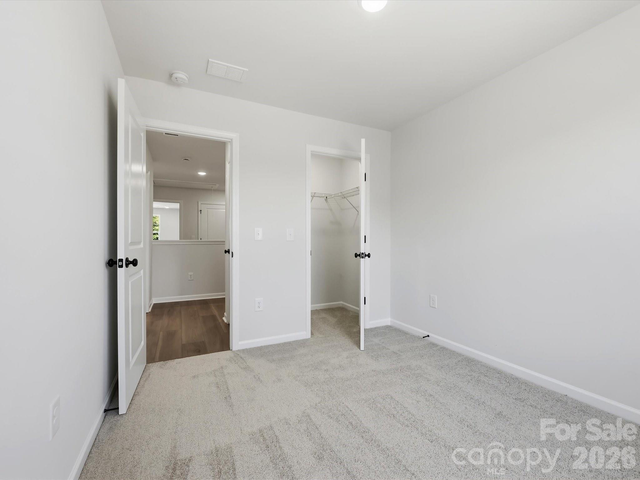 581 Cape Cod Way Property Photo 21
