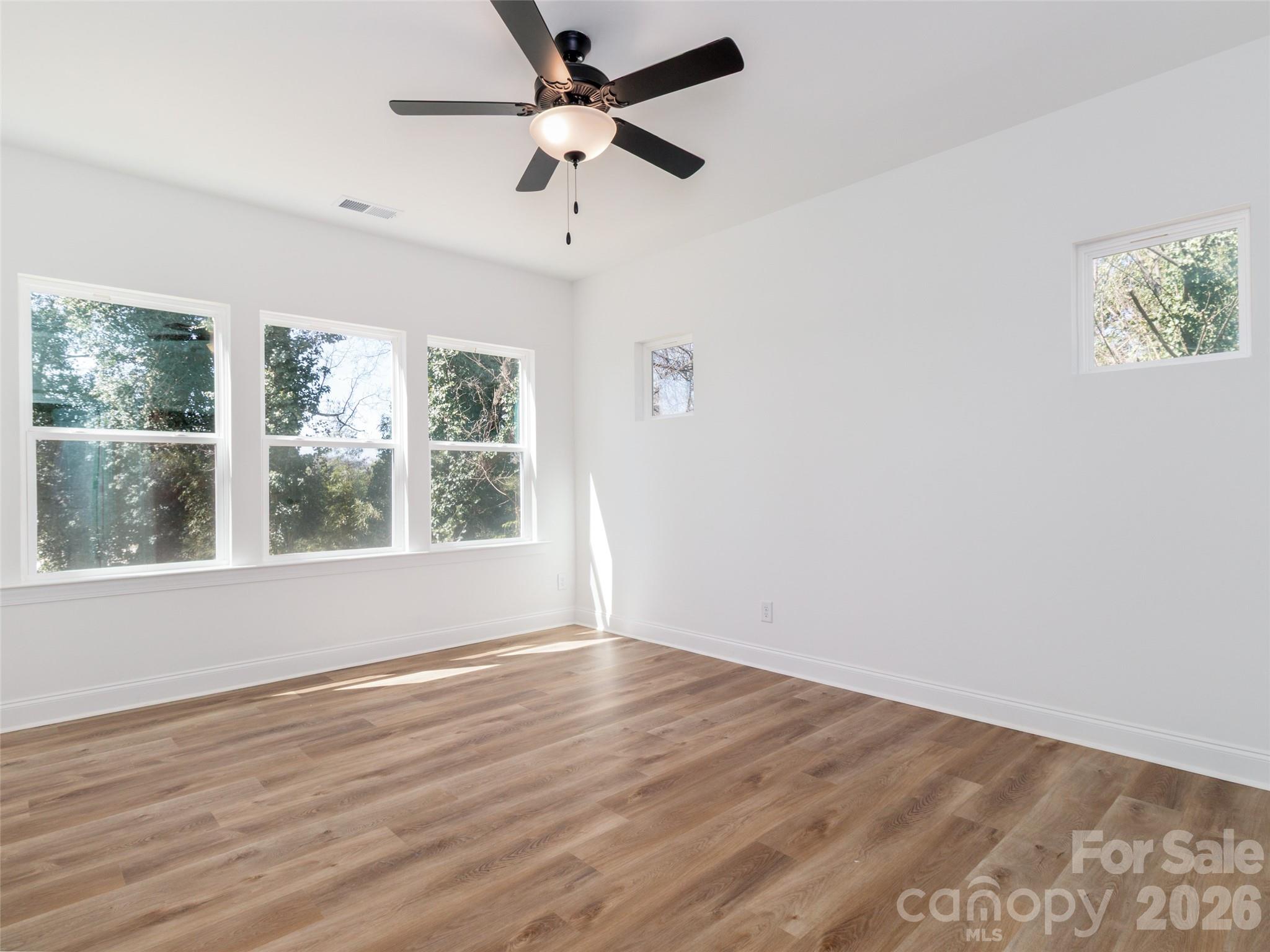 2521 Elon Street Property Photo 6