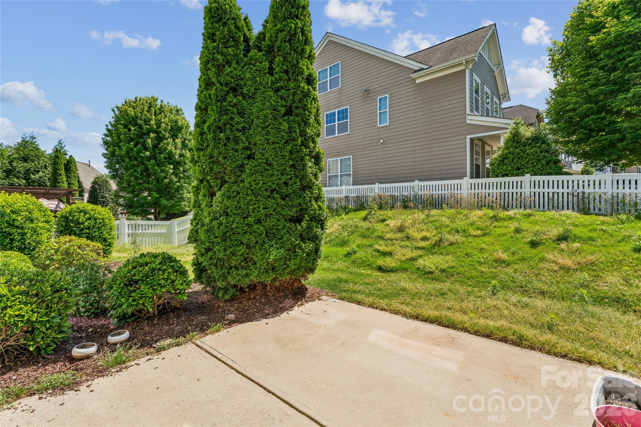 151 Blossom Ridge Drive Property Photo 38