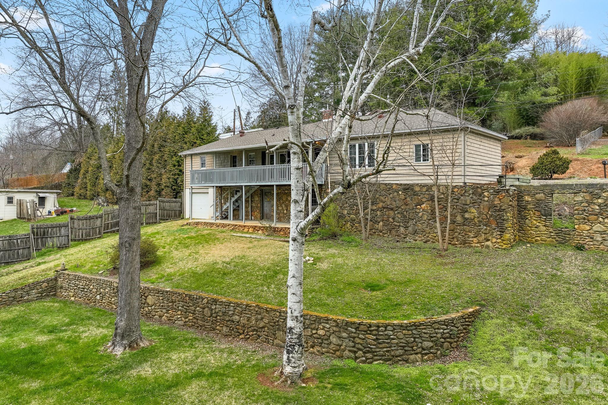 212 Holtzclaw Street Pt # 14-15 Property Photo 4
