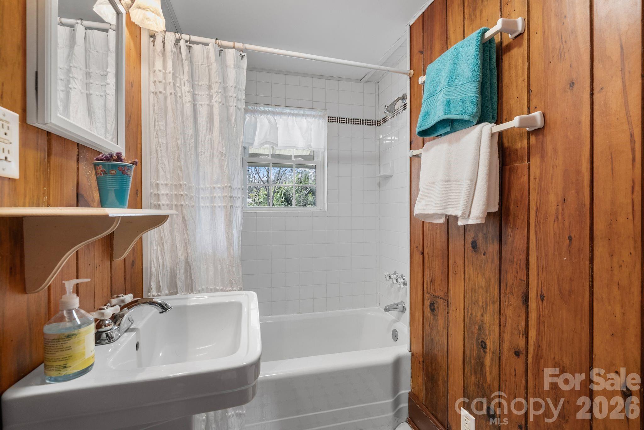 212 Holtzclaw Street Pt # 14-15 Property Photo 23