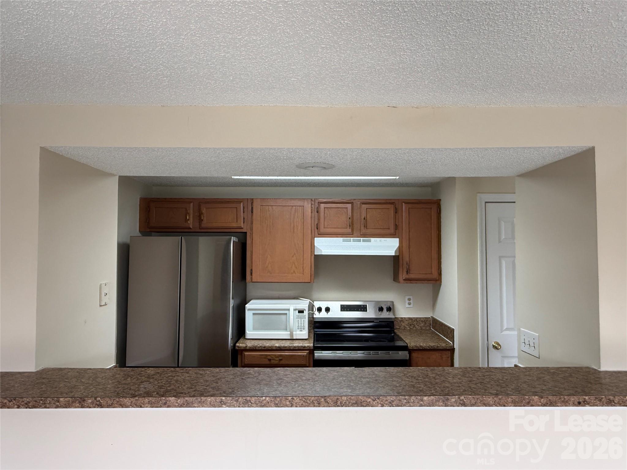 1604 Arlyn Circle Property Photo 4