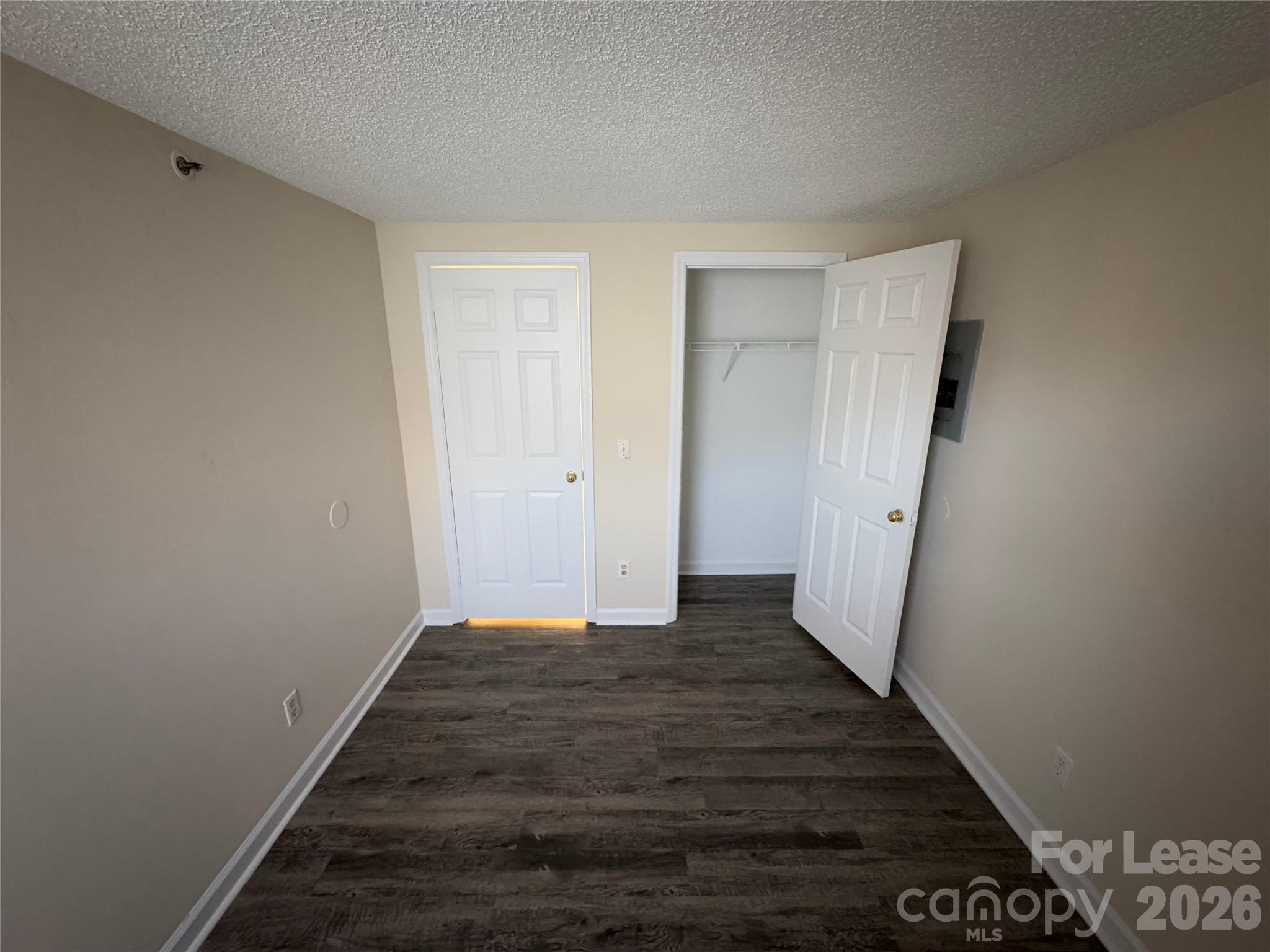1604 Arlyn Circle Property Photo 11
