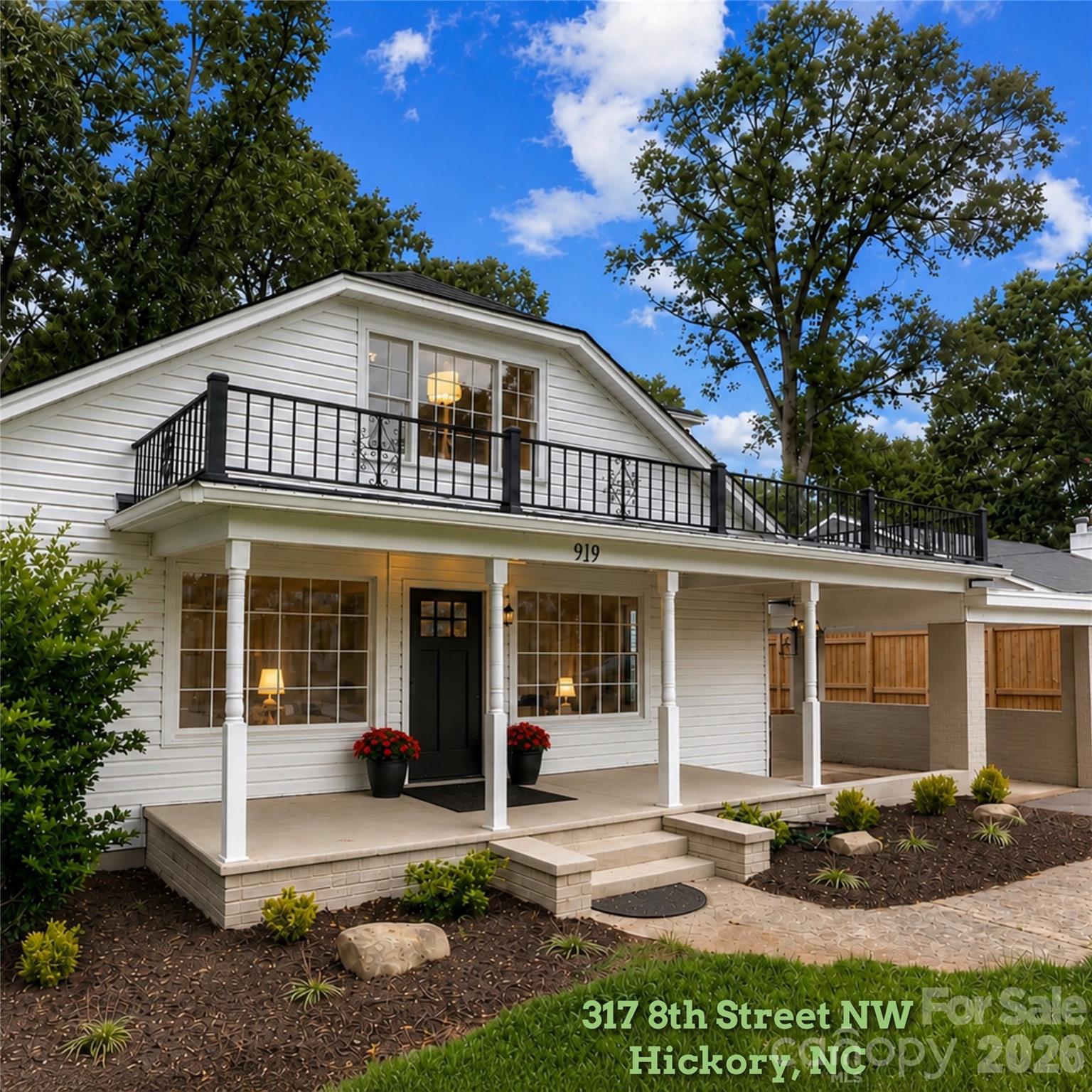 317 8th Street Property Photo 1