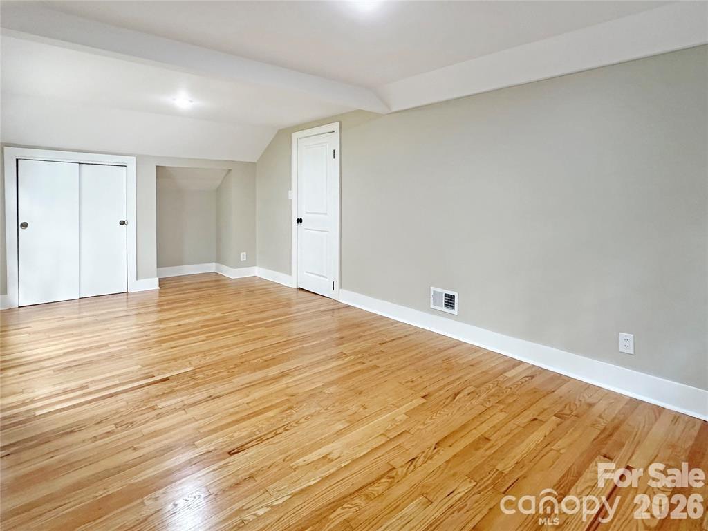 317 8th Street Property Photo 32
