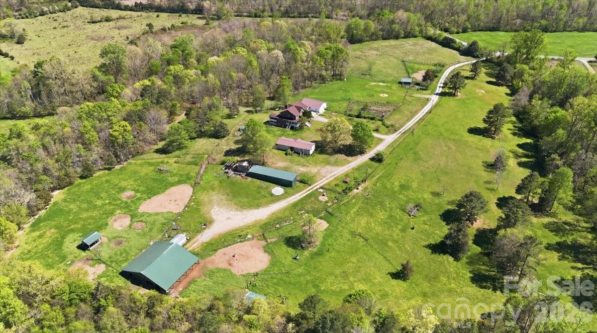 2976 / 2980 Propst Road Property Photo 2