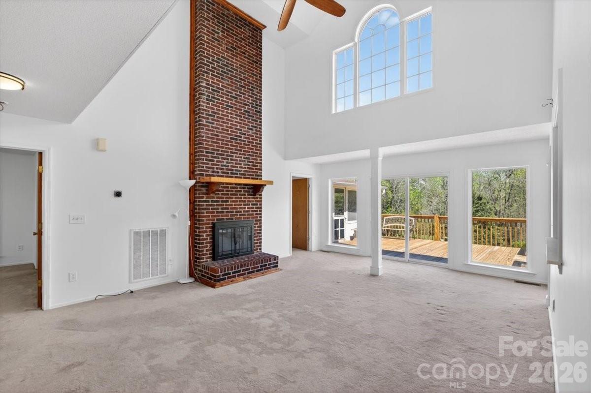 2976 / 2980 Propst Road Property Photo 22