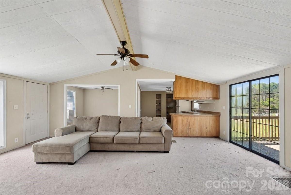 2976 / 2980 Propst Road Property Photo 25
