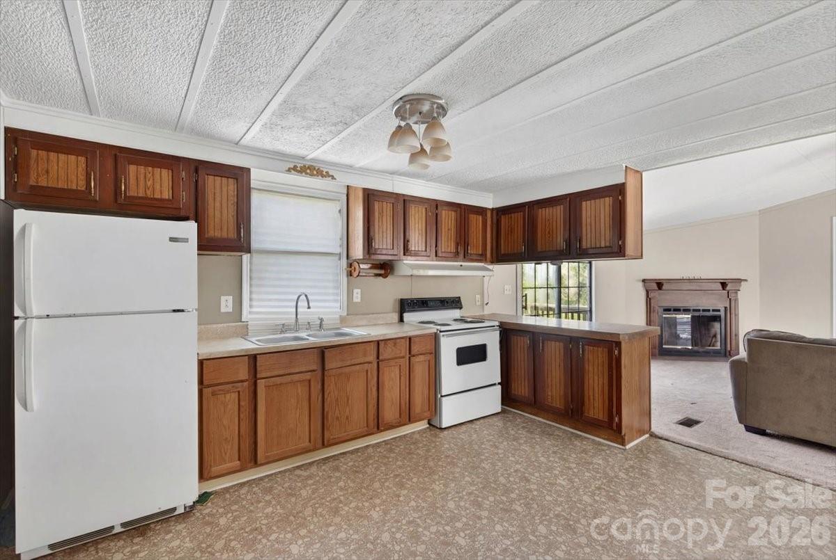 2976 / 2980 Propst Road Property Photo 27