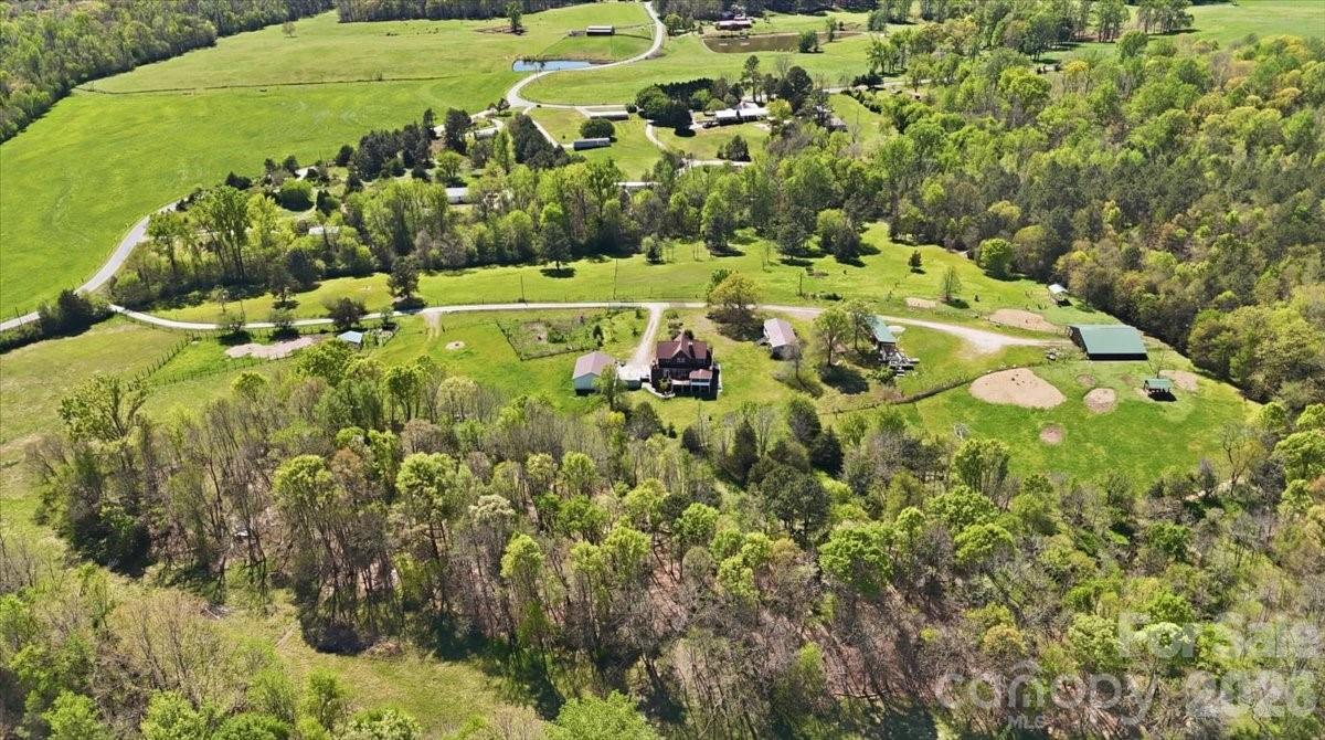 2976 / 2980 Propst Road Property Photo 31