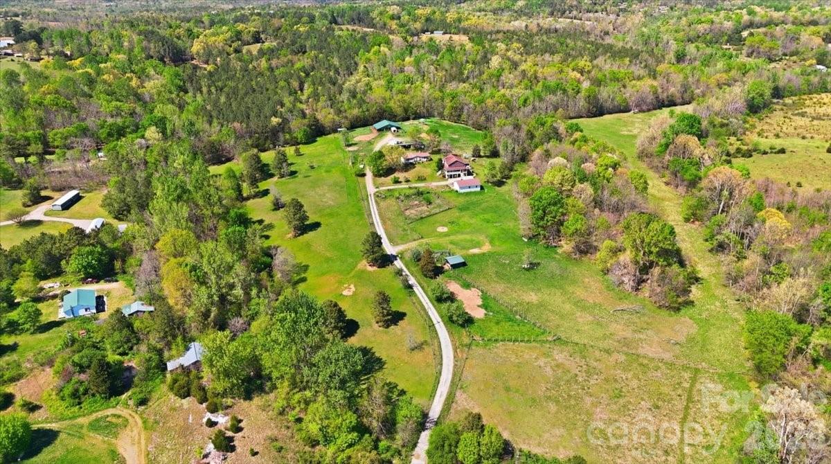 2976 / 2980 Propst Road Property Photo 33