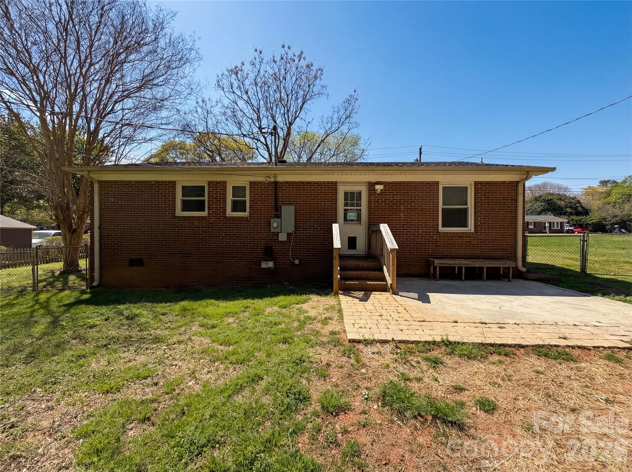 4402 Ginger Drive Property Photo 5