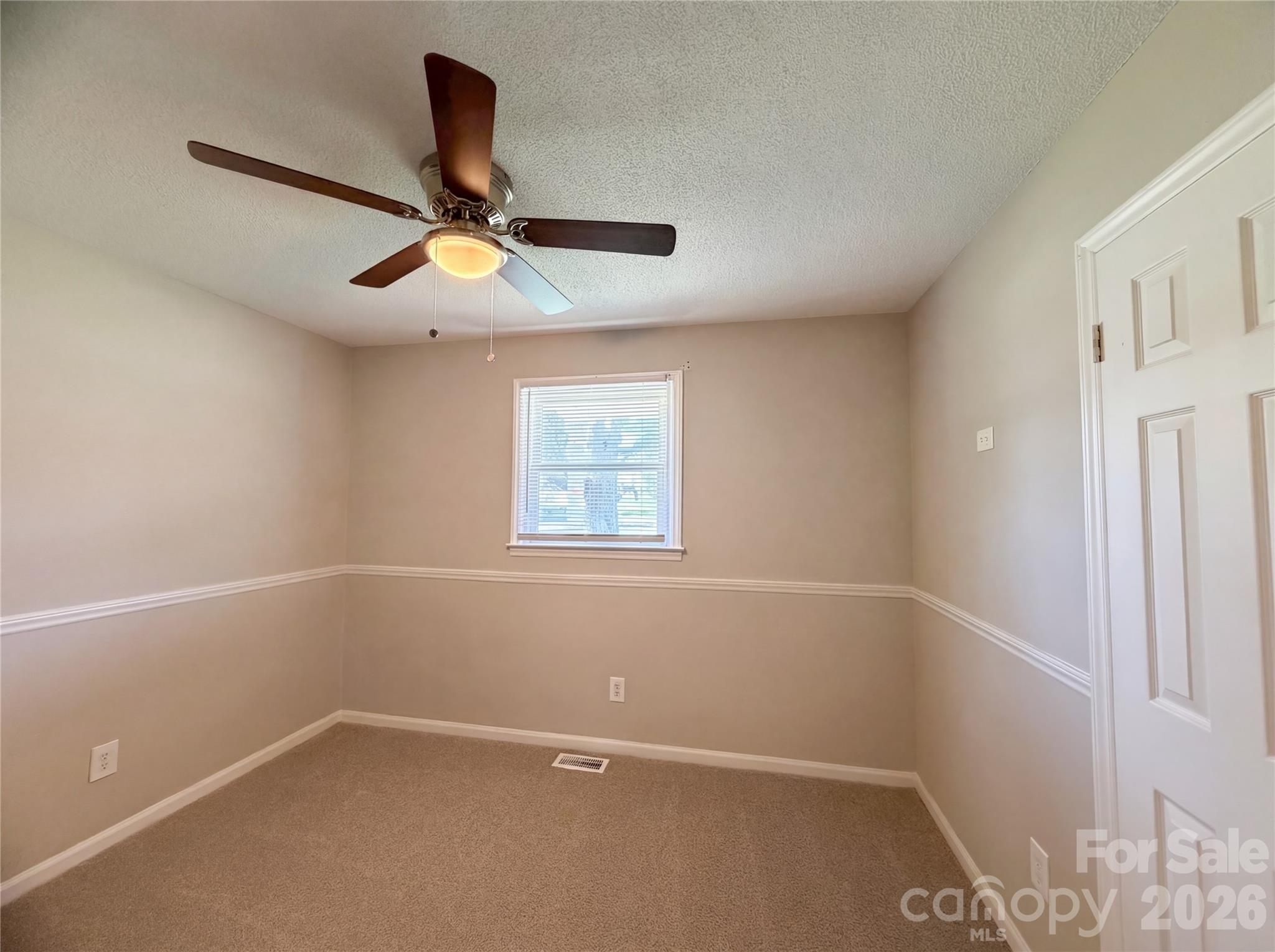 4402 Ginger Drive Property Photo 13