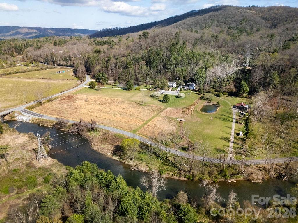 151 Everett Road Property Photo 3