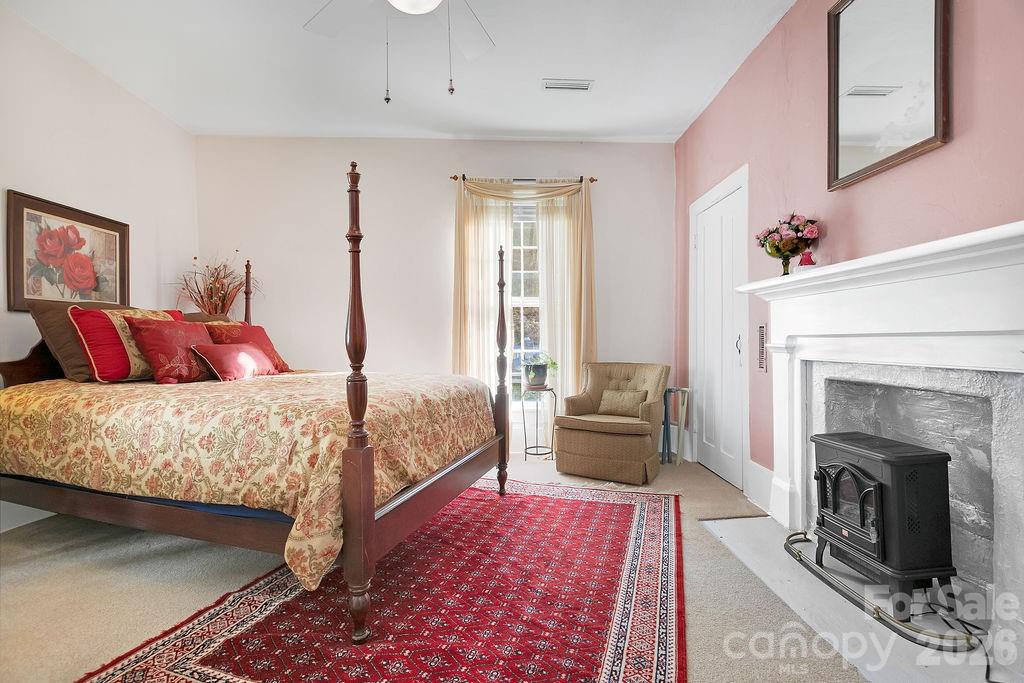 151 Everett Road Property Photo 22