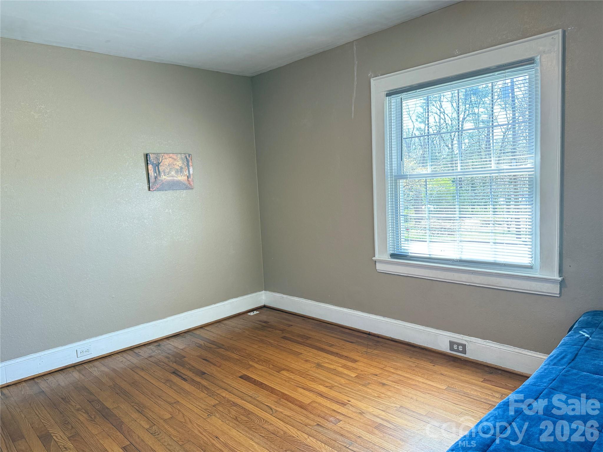 316 Sharon Avenue Property Photo 13