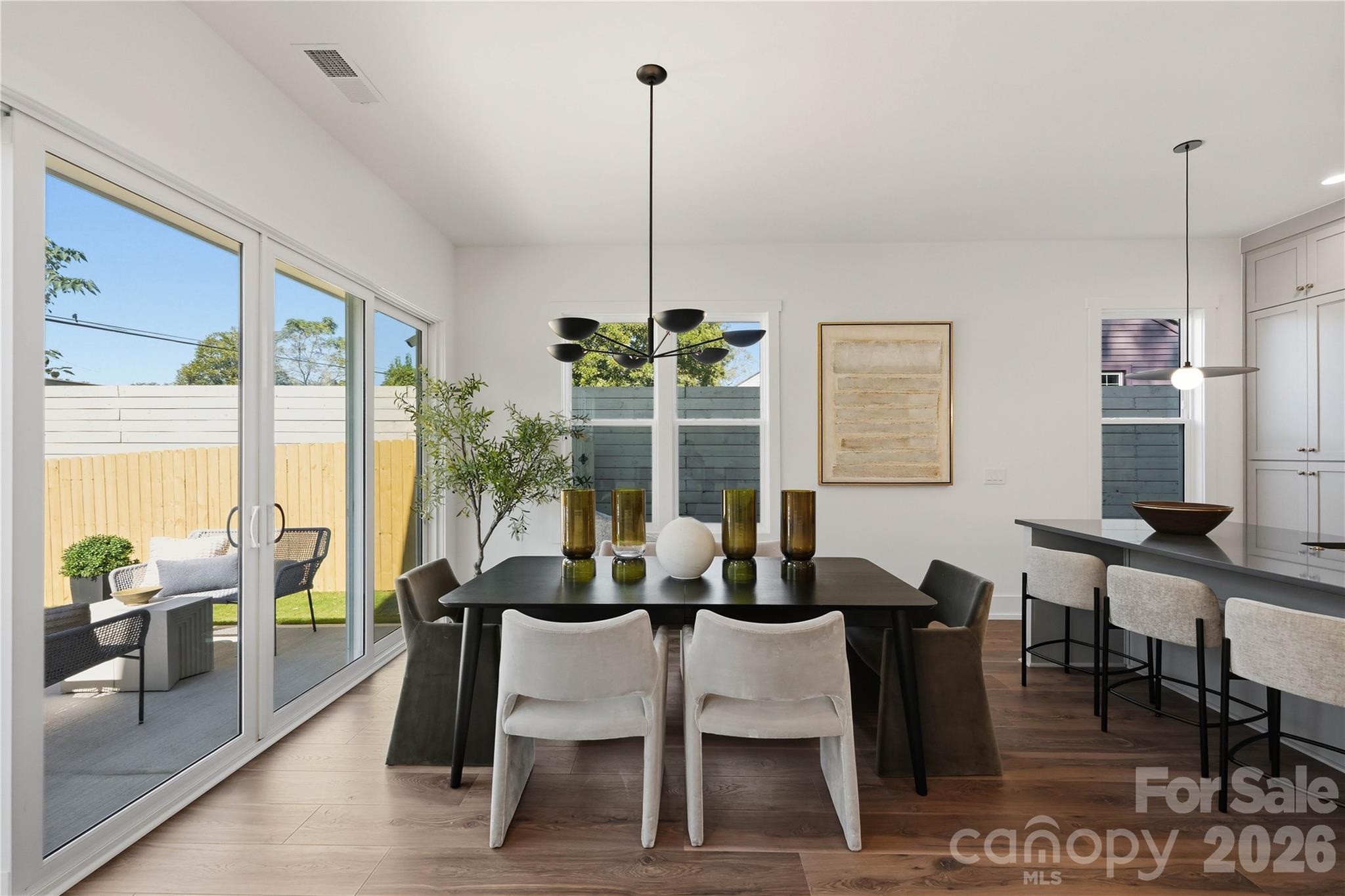 108 S Gregg Street Property Photo 16