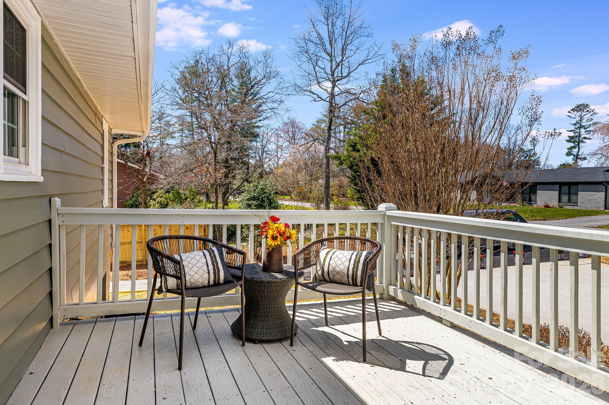 107 Balsam Road Property Photo 3