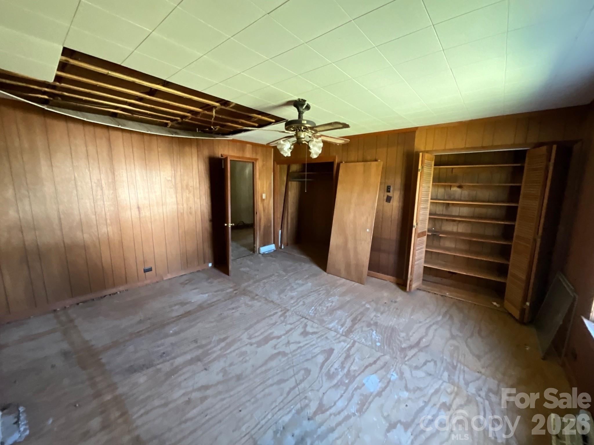 412 W Liberty Street Property Photo 10