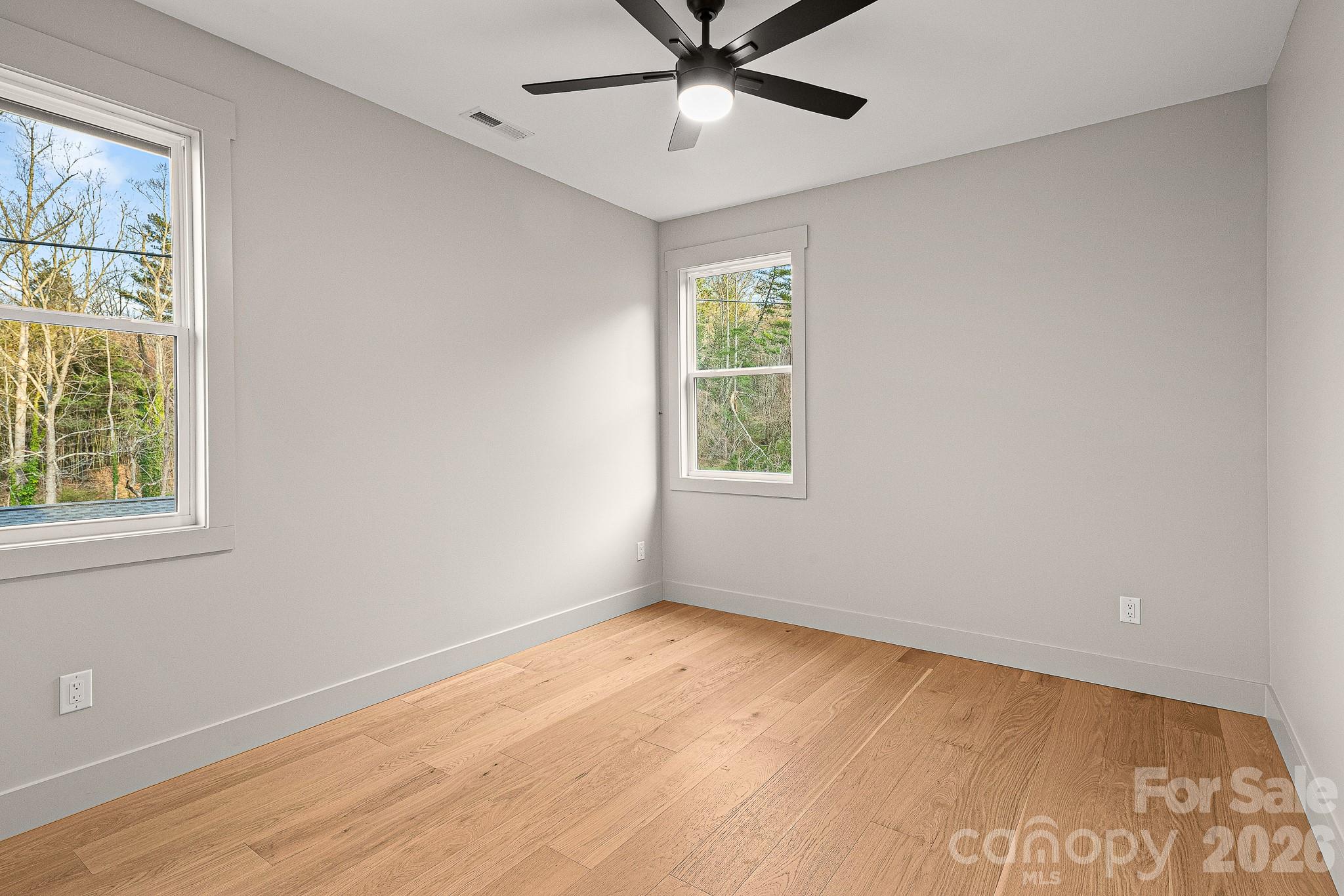 10 Overlook Place Property Photo 22