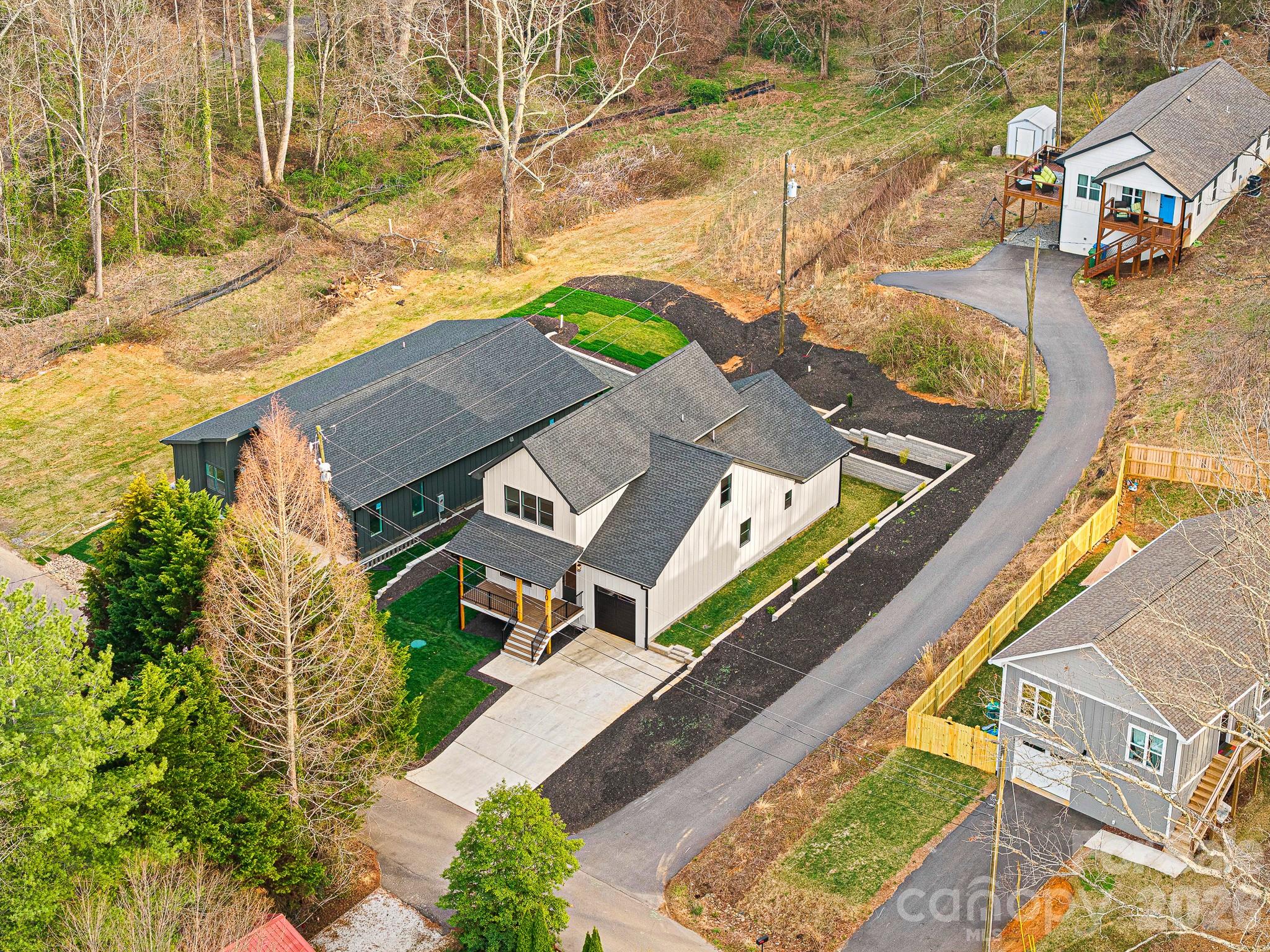 10 Overlook Place Property Photo 37