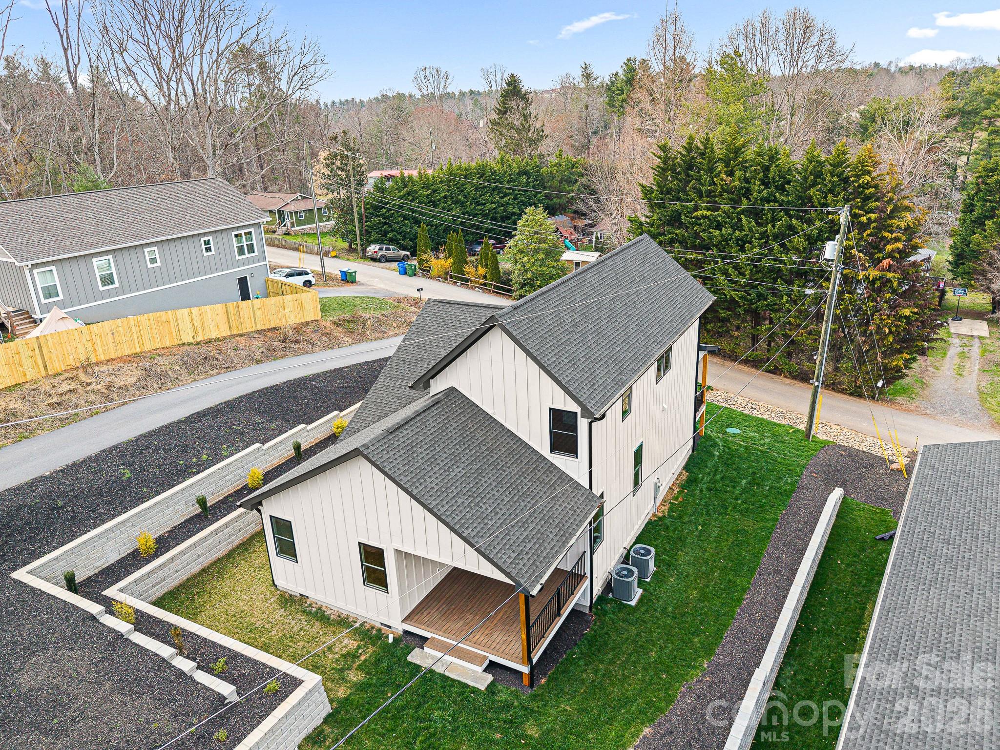 10 Overlook Place Property Photo 41