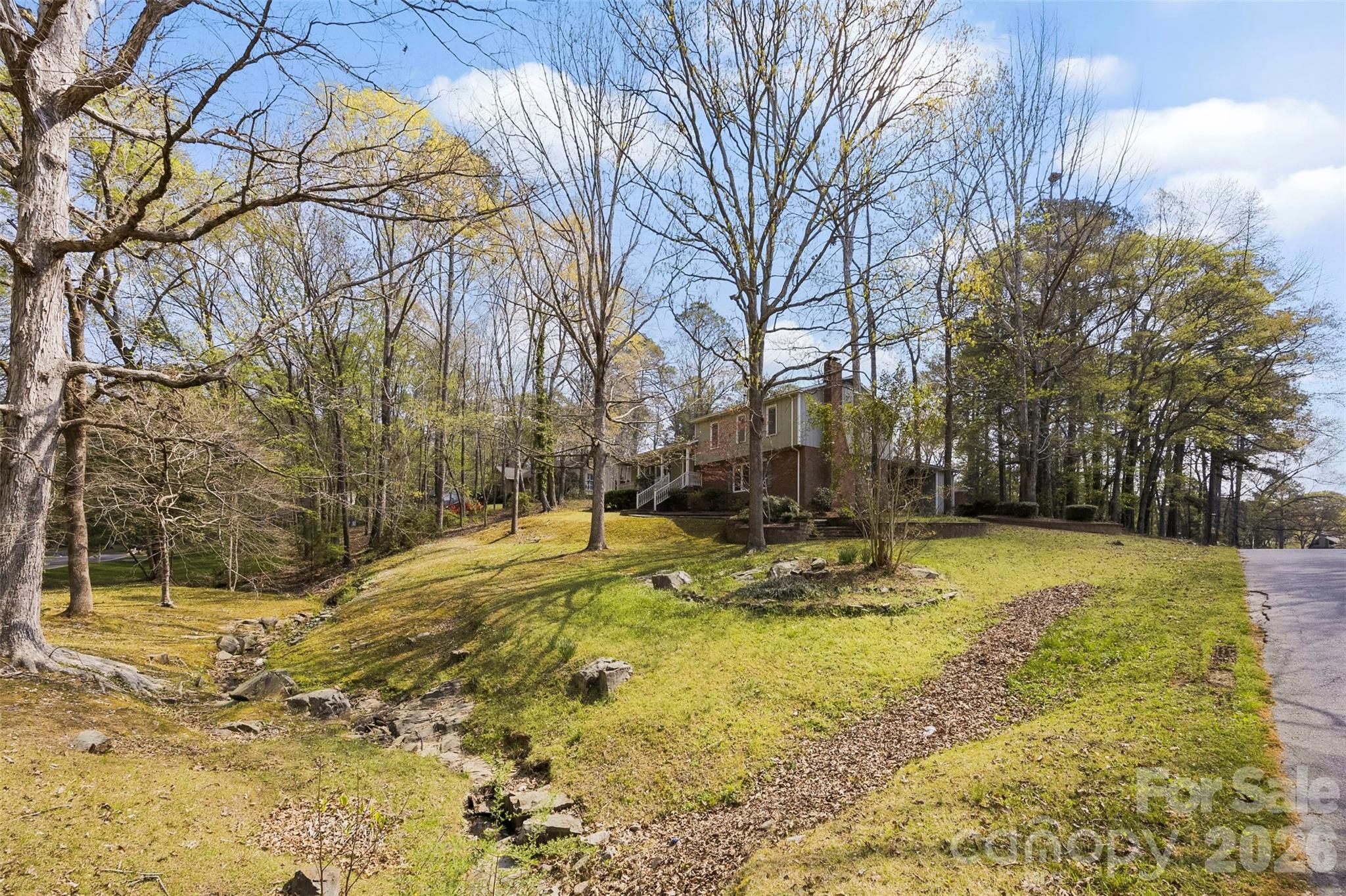 501 Mountainbrook Road Property Photo 4
