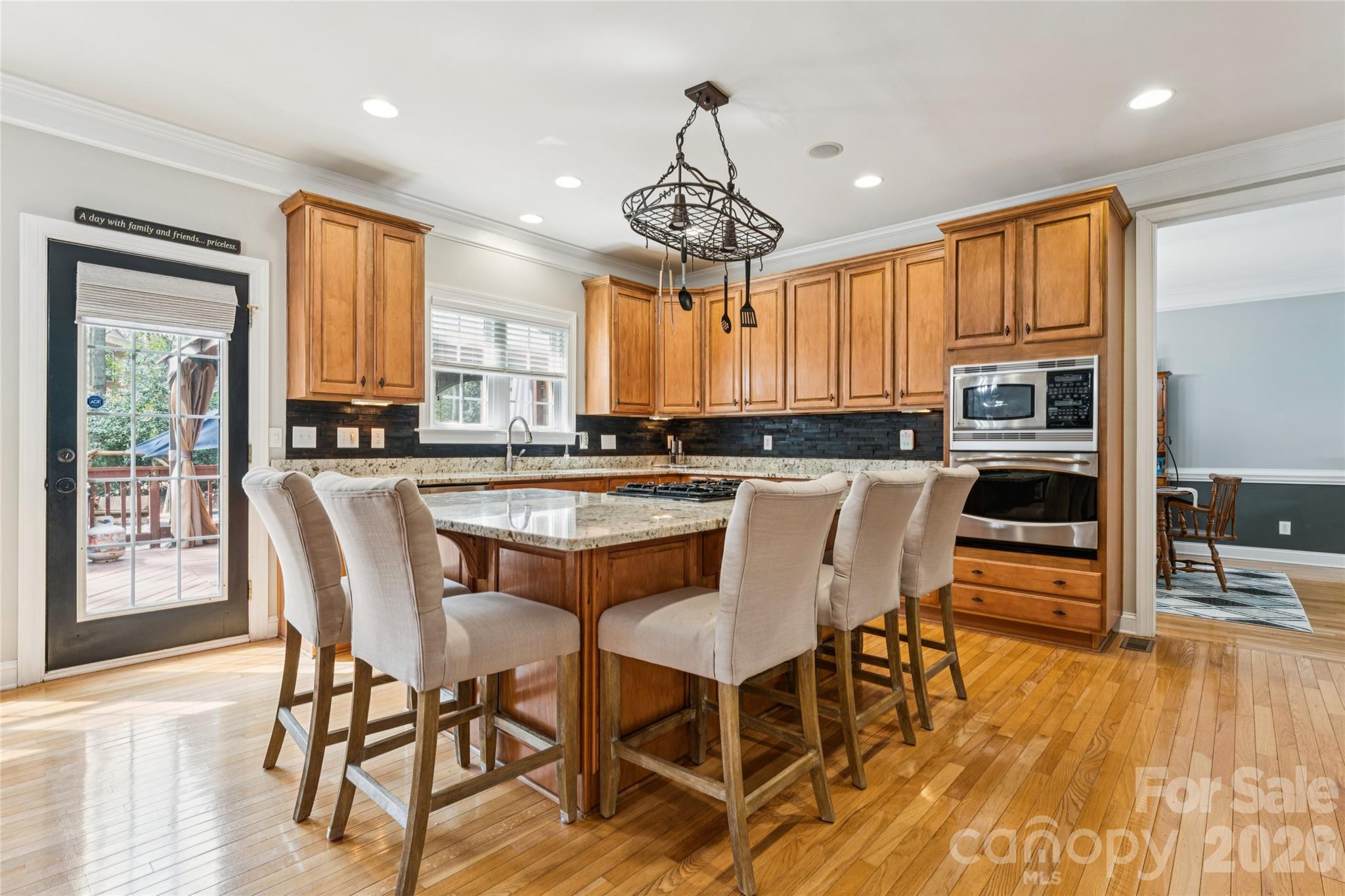 2678 Landing Pointe Drive Property Photo 4