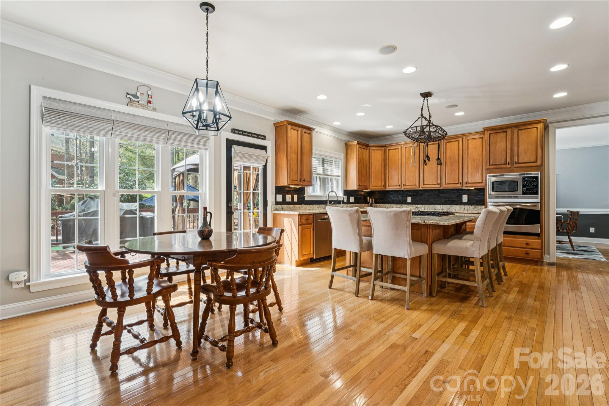 2678 Landing Pointe Drive Property Photo 5