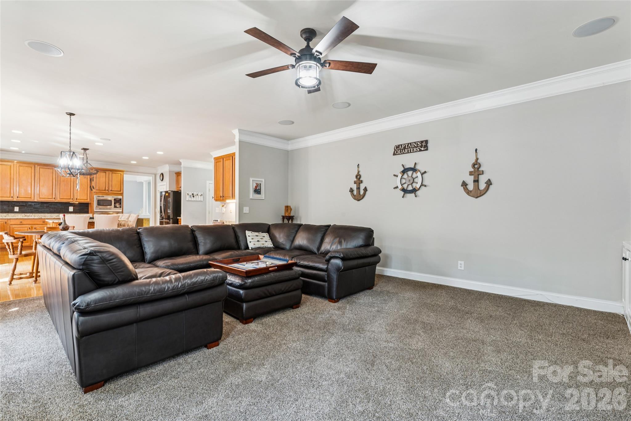 2678 Landing Pointe Drive Property Photo 12
