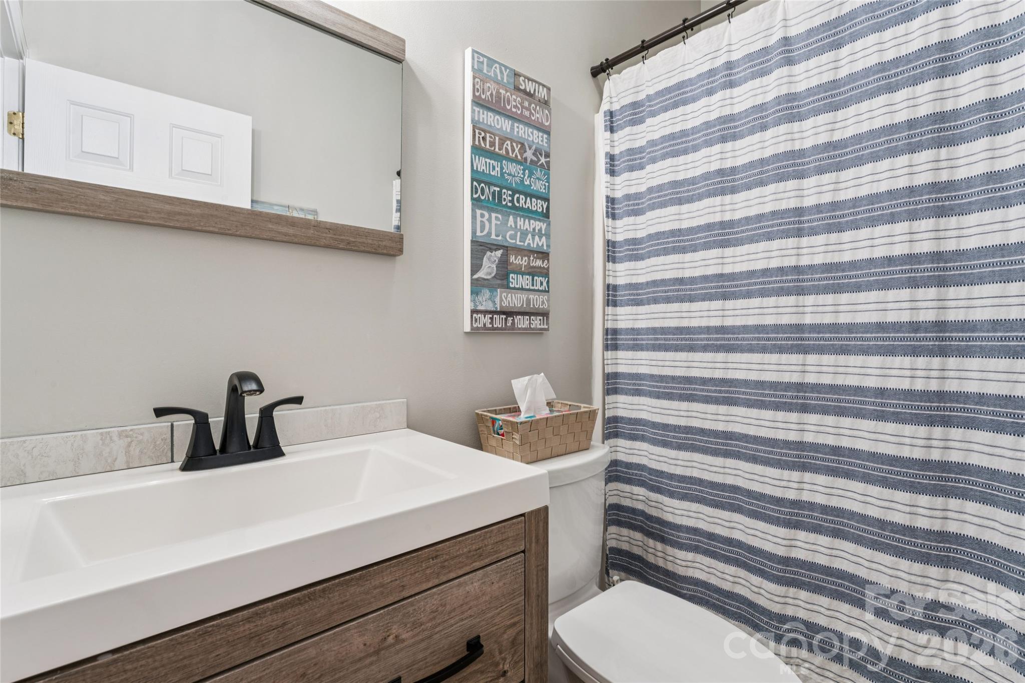 2678 Landing Pointe Drive Property Photo 15