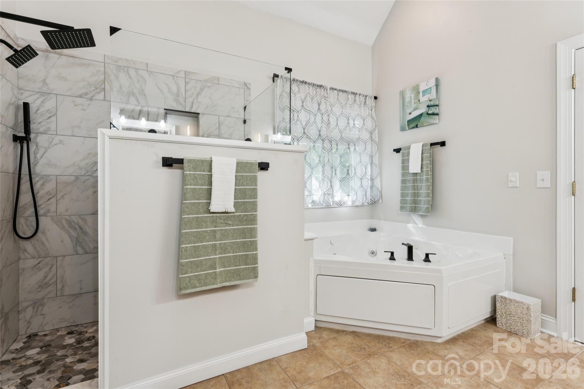 2678 Landing Pointe Drive Property Photo 23