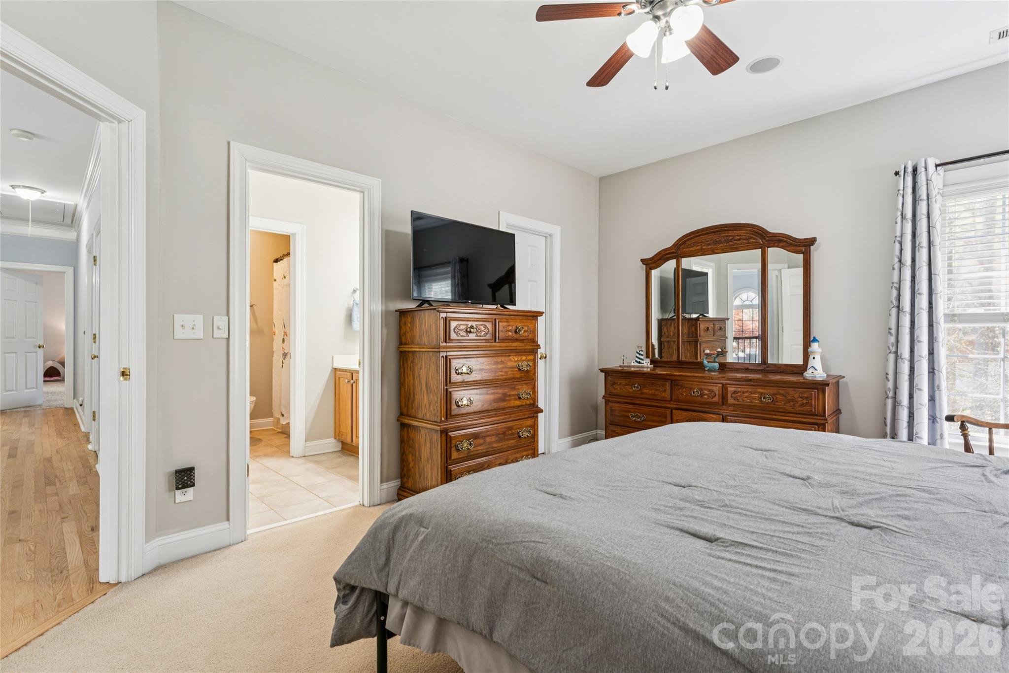 2678 Landing Pointe Drive Property Photo 33