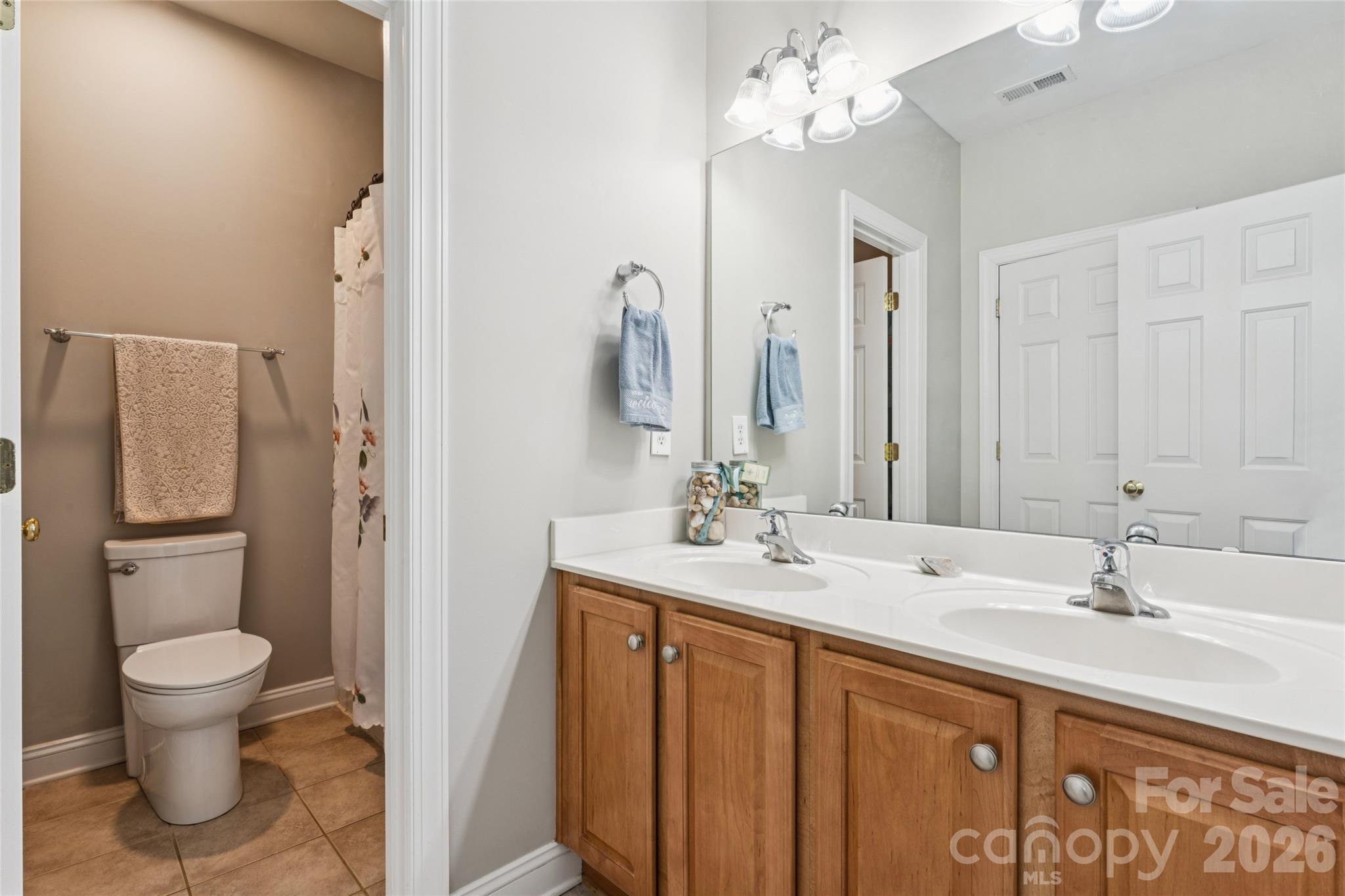 2678 Landing Pointe Drive Property Photo 34
