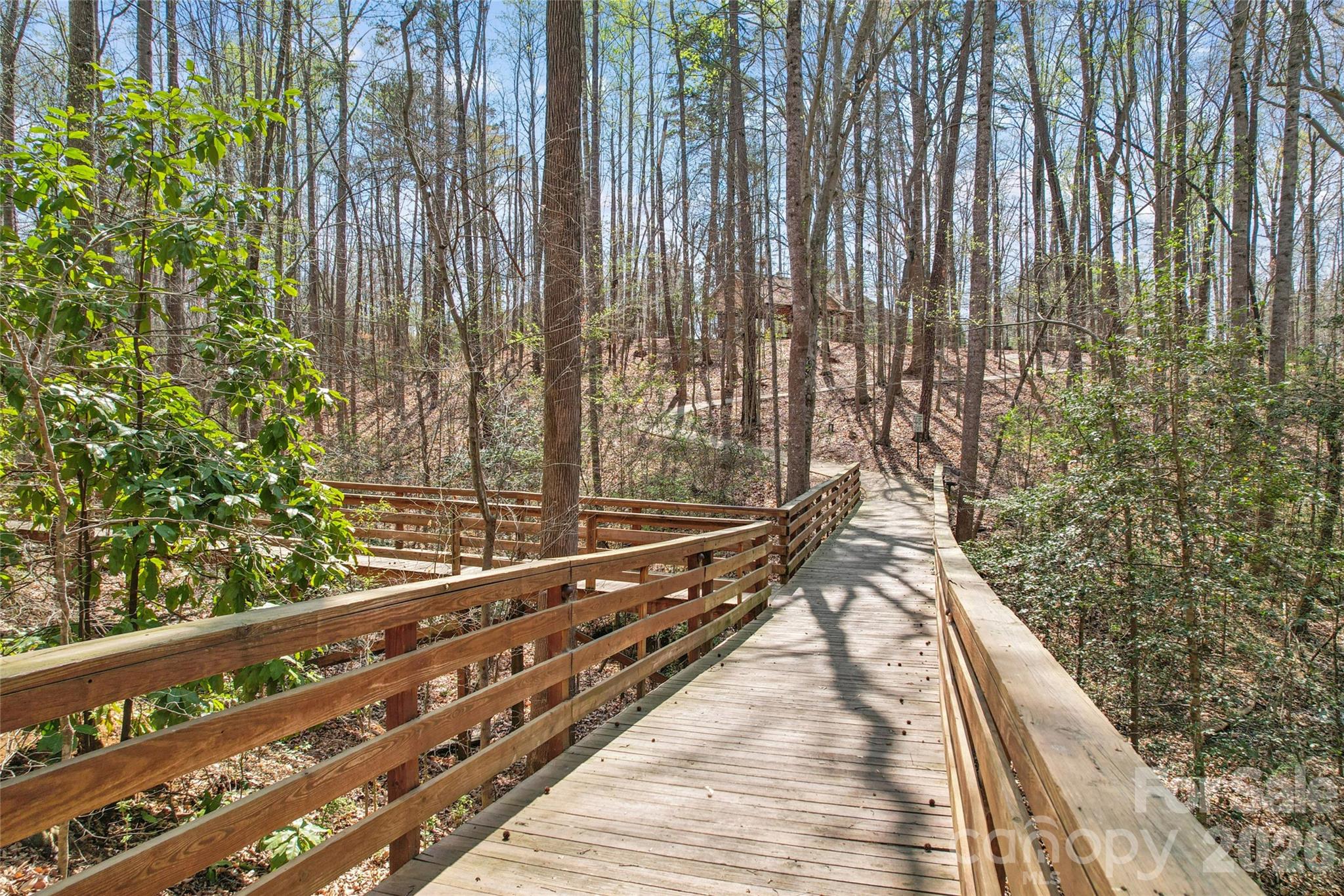 2678 Landing Pointe Drive Property Photo 42