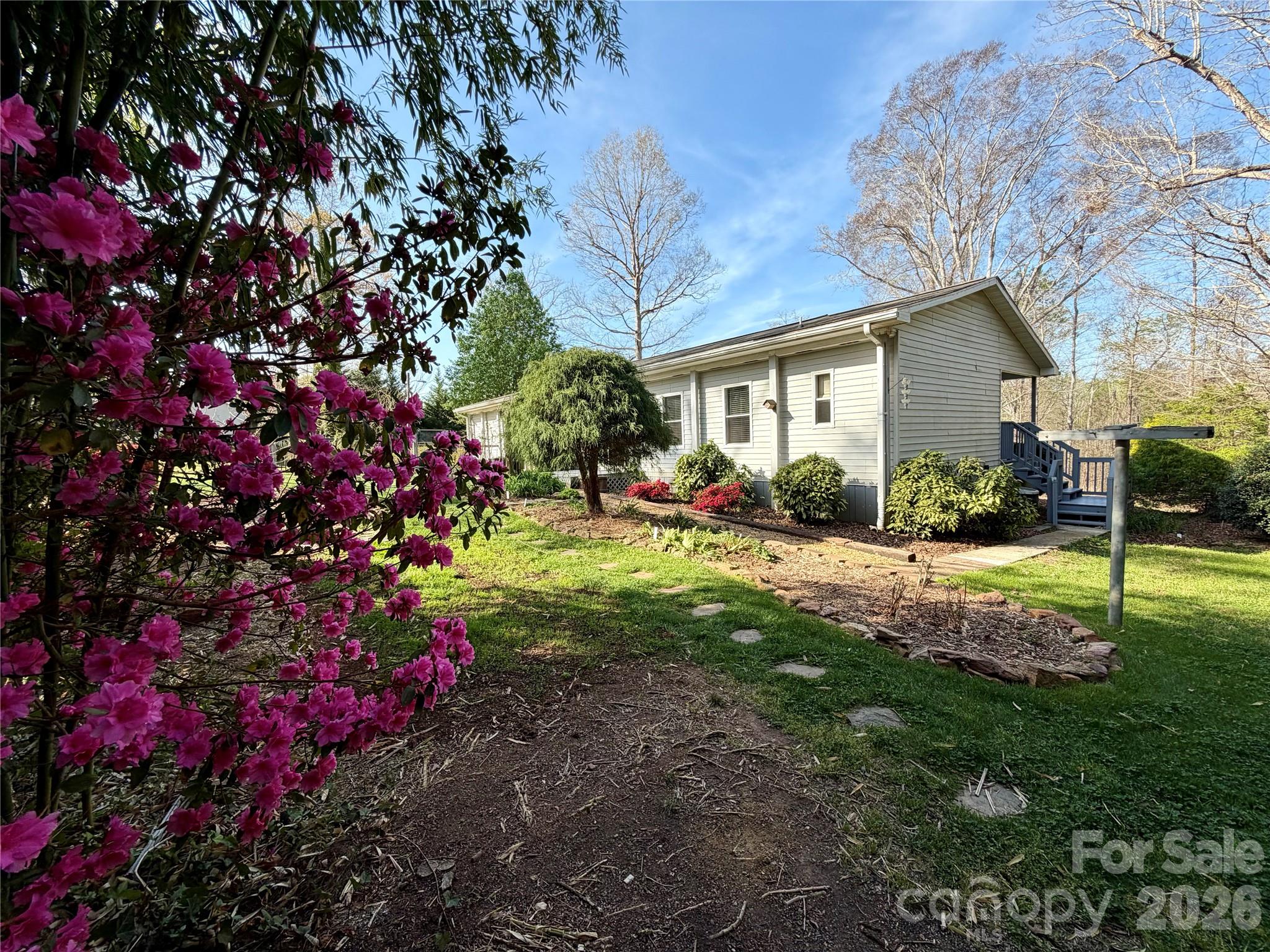 1270 Lilly Drive Property Photo 4