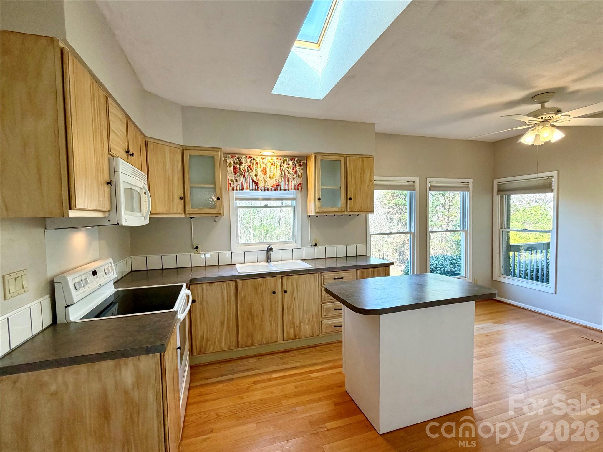 1270 Lilly Drive Property Photo 12