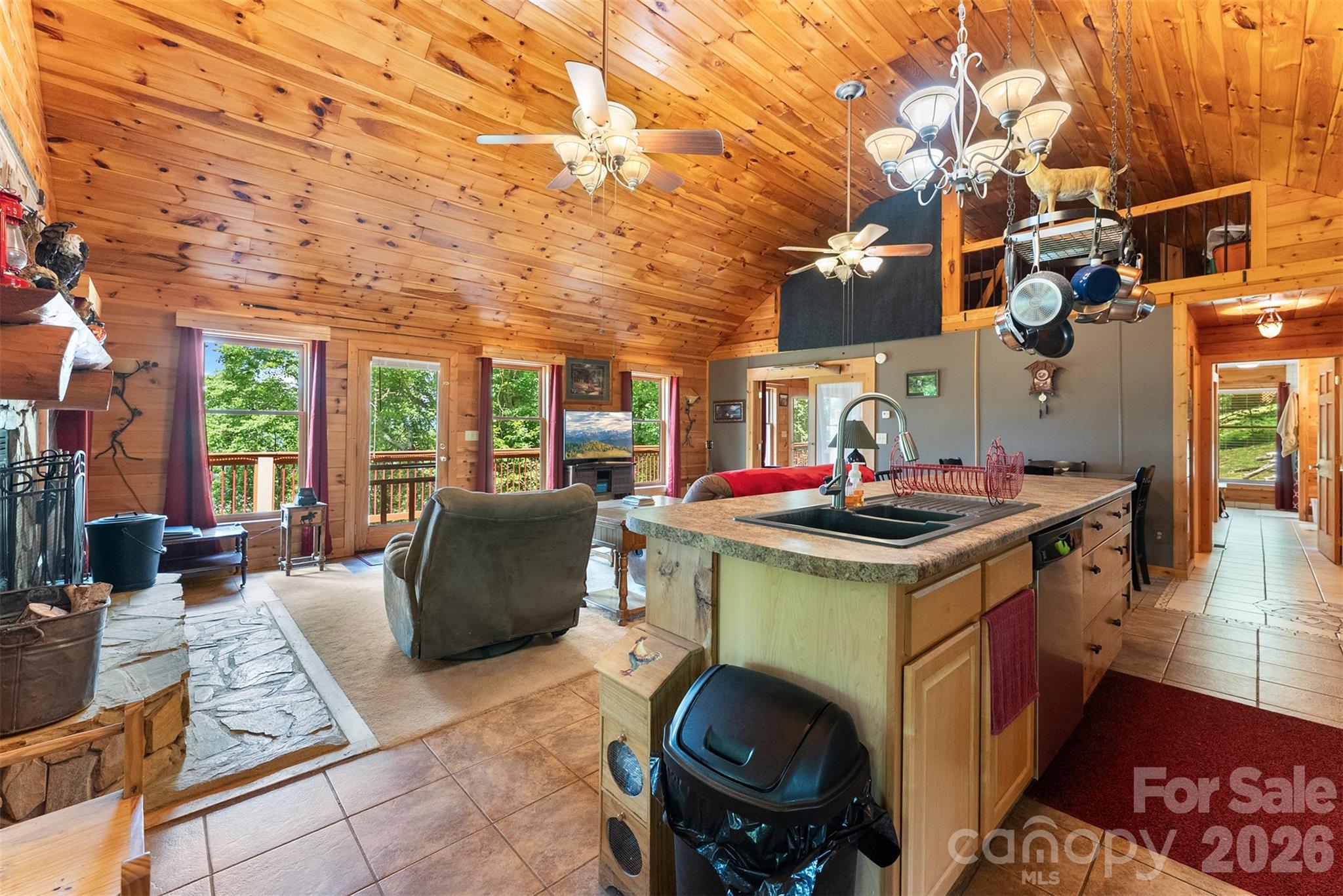 612 Whispering Winds Road Property Photo 24