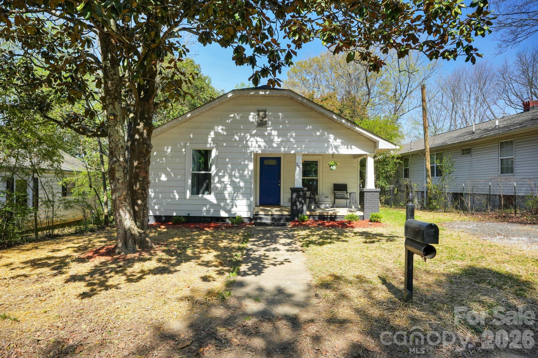 280 Buffalo Avenue Property Photo 2