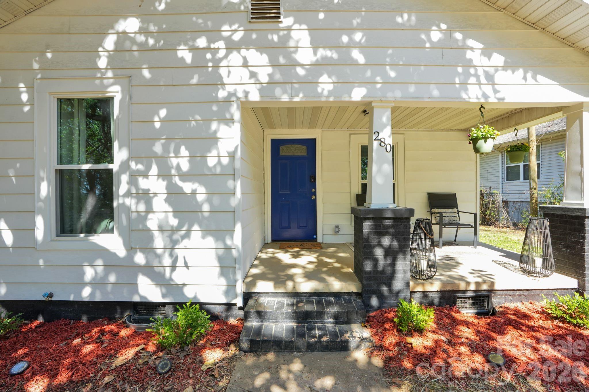 280 Buffalo Avenue Property Photo 3