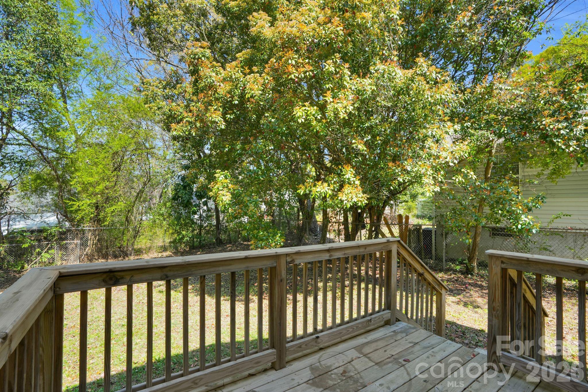 280 Buffalo Avenue Property Photo 19
