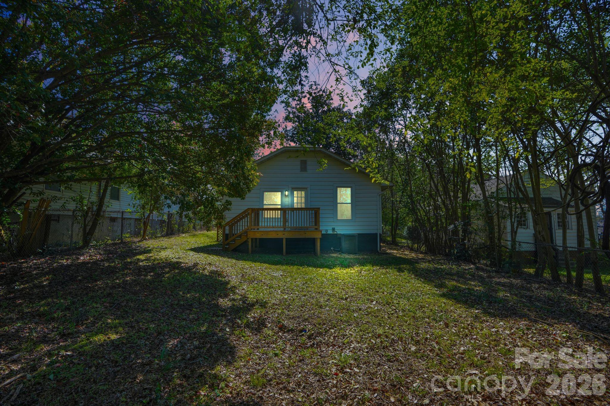 280 Buffalo Avenue Property Photo 22
