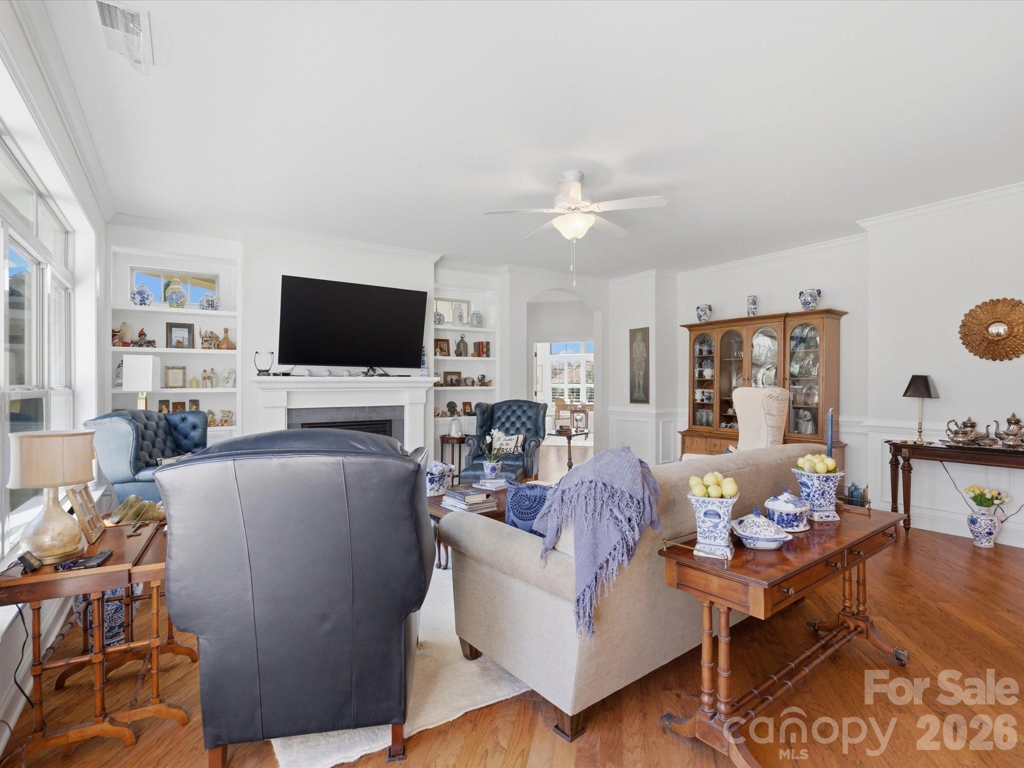 1180 Avalon Place Property Photo 7