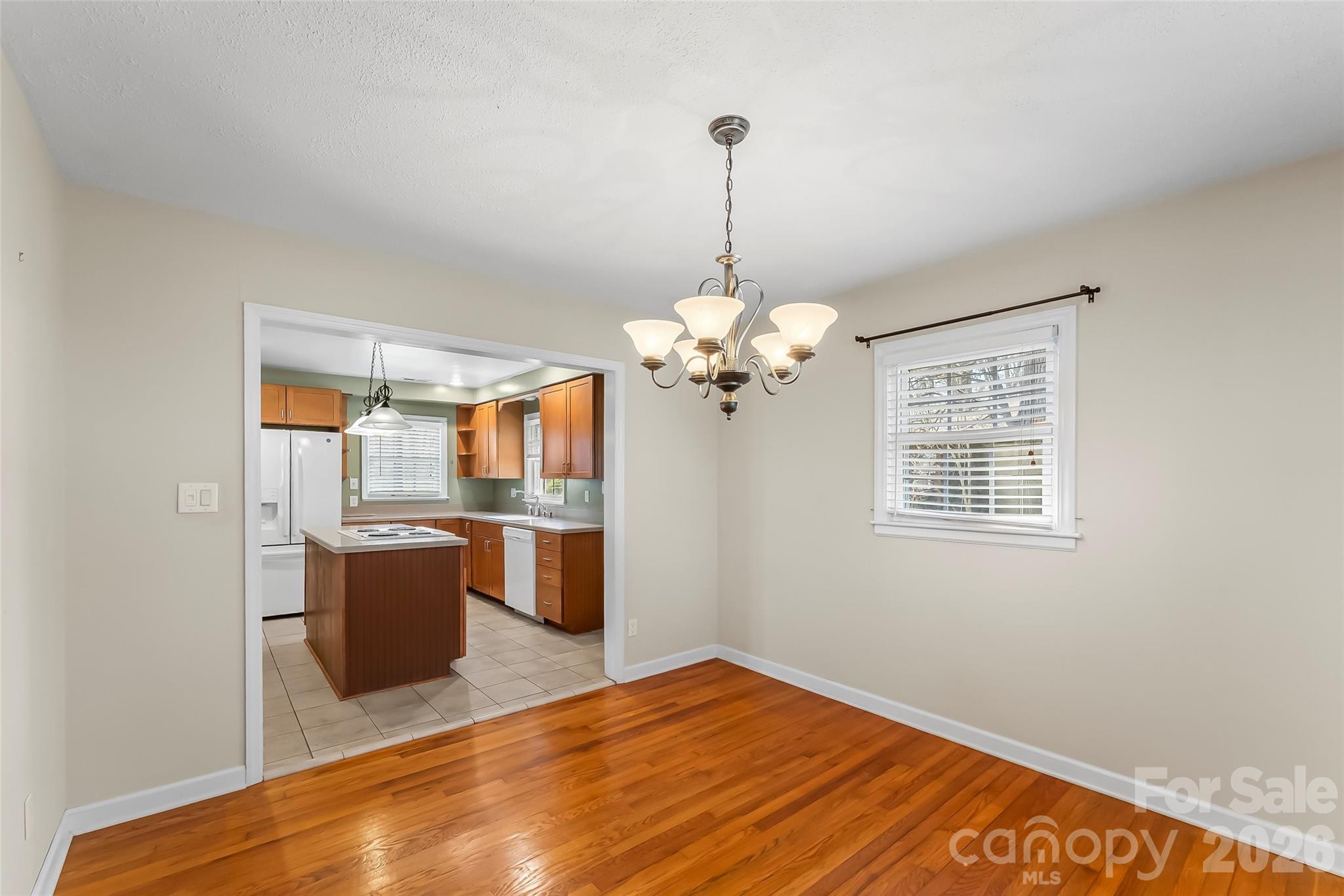 10 Woodmont Drive Property Photo 3