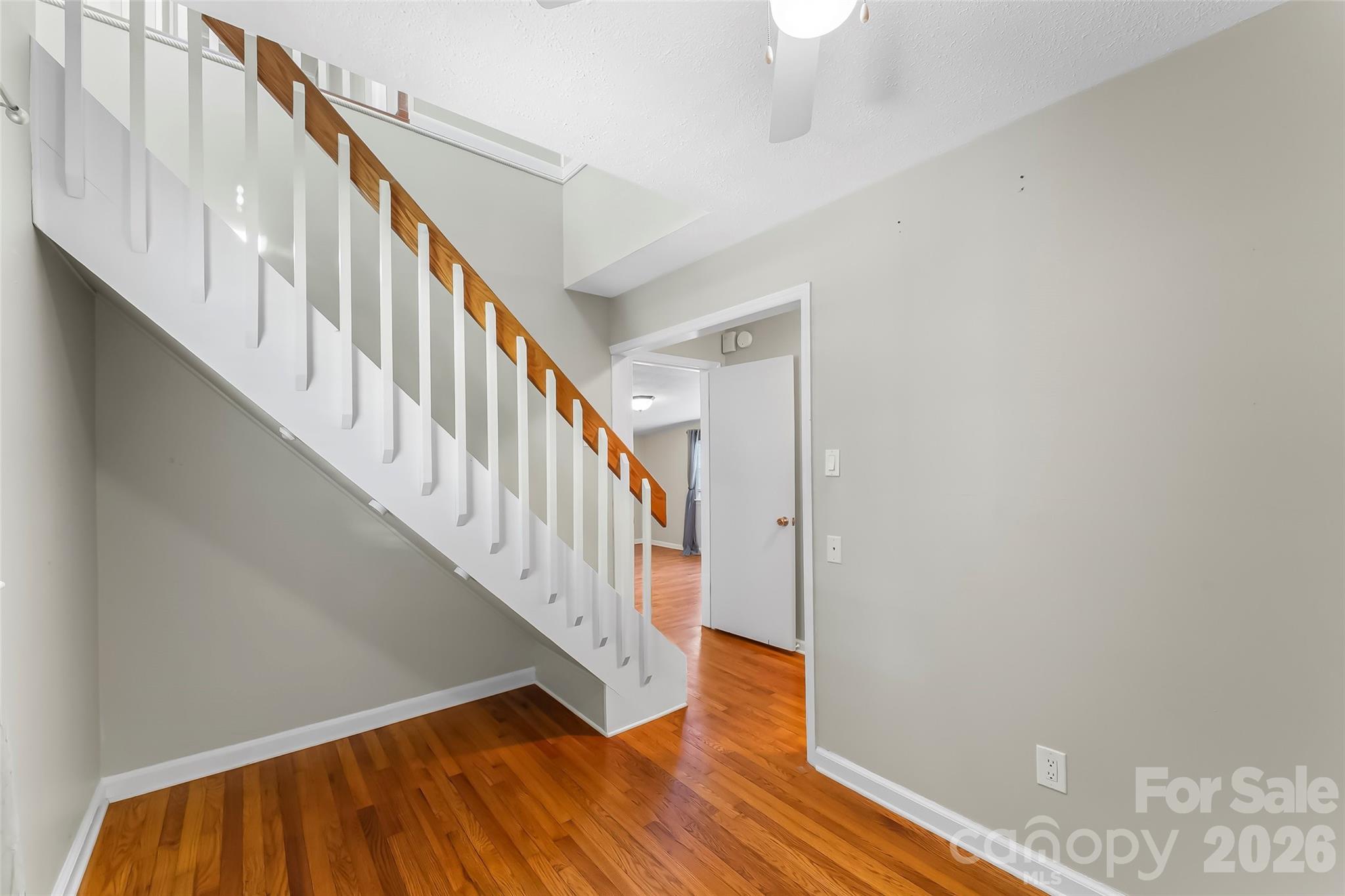 10 Woodmont Drive Property Photo 28
