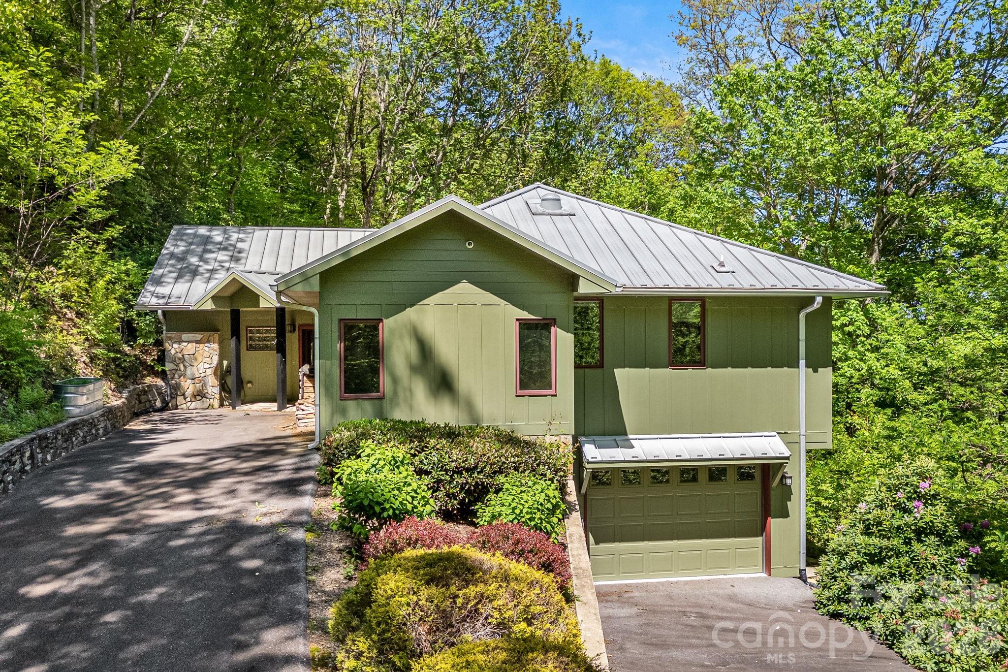 1760 Winding Creek Drive Property Photo 1