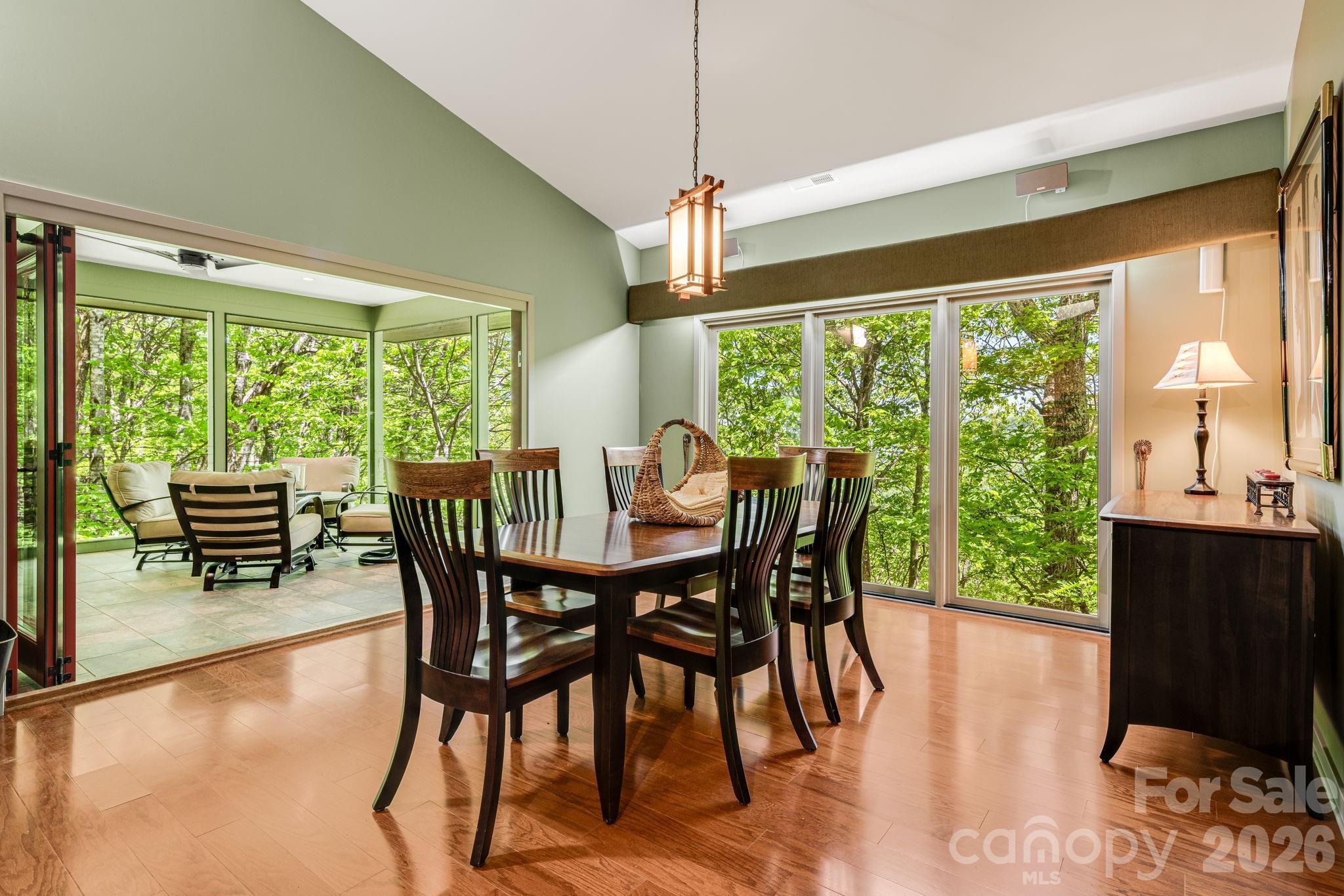 1760 Winding Creek Drive Property Photo 14